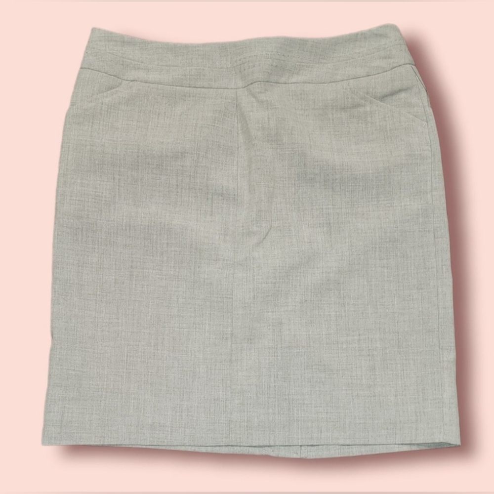 Pencil skirt